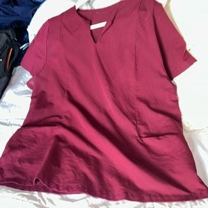 Mandala xl burgundy scrub top